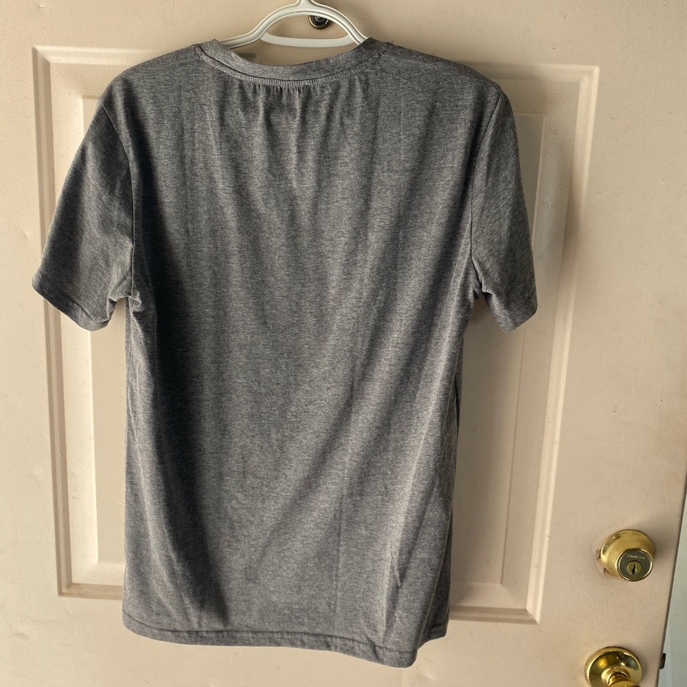She Show Tee - Picture 4 of 4